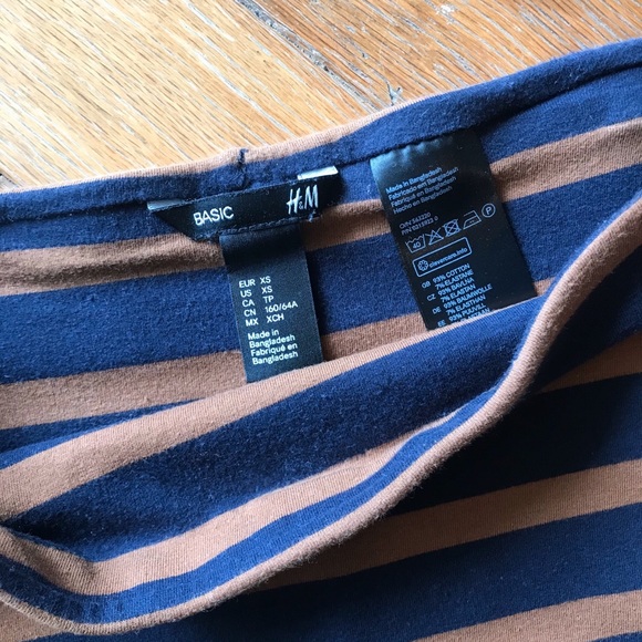 H&M navy stripe pencil skirt - Picture 2 of 3